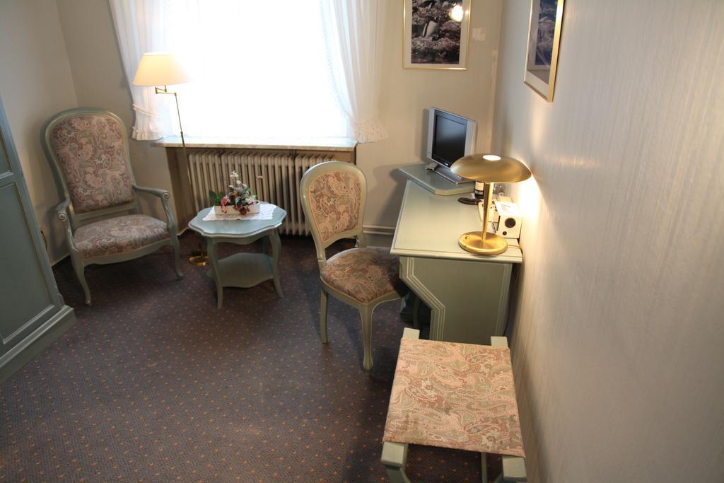 Hotel Waffenschmiede Kilonia Pokój zdjęcie