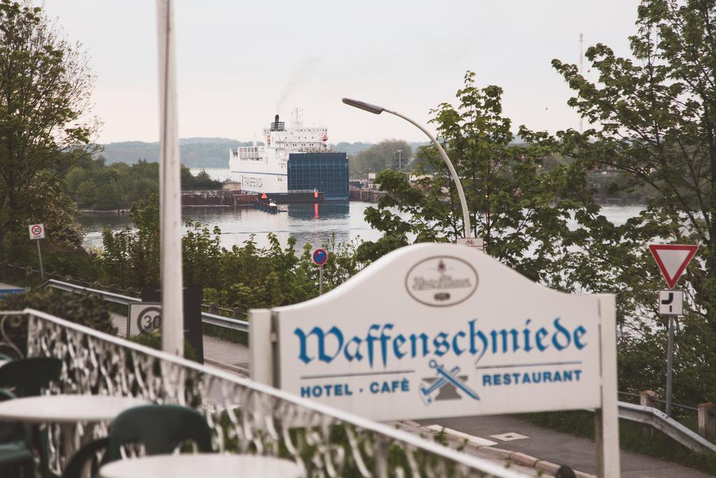 Hotel Waffenschmiede Kilonia Zewnętrze zdjęcie